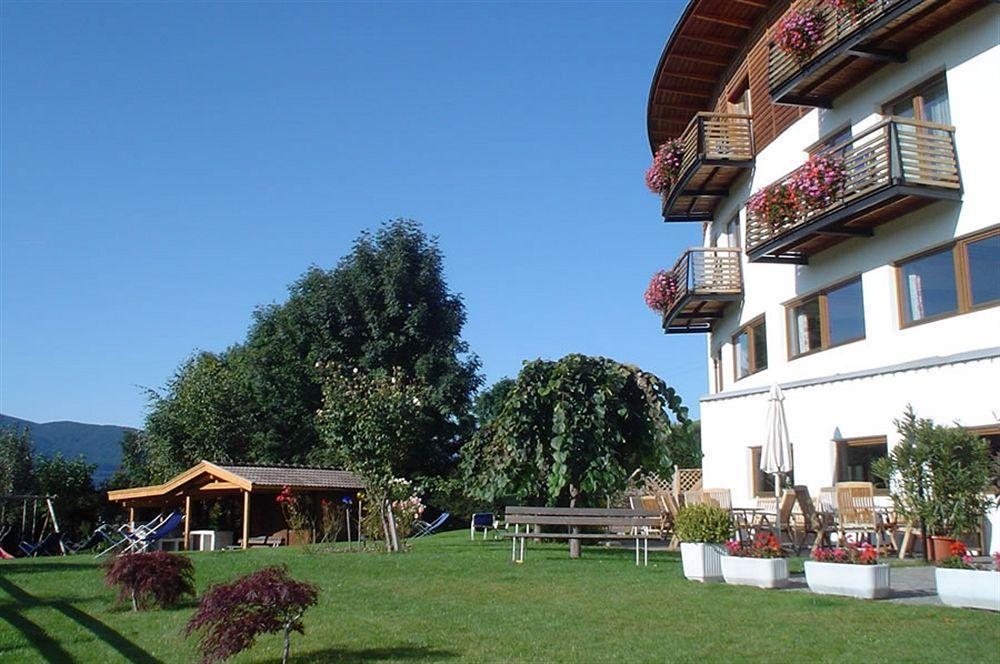 Hotel Dolomitenblick Terento Exterior photo