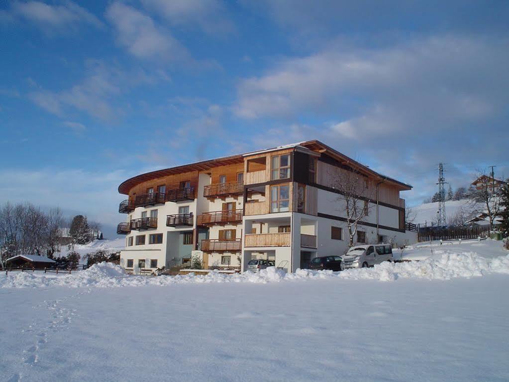 Hotel Dolomitenblick Terento Exterior photo